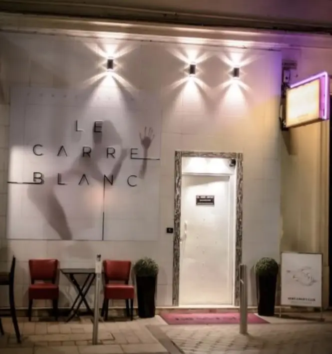 Bar de nuit légendaire centre Cannes