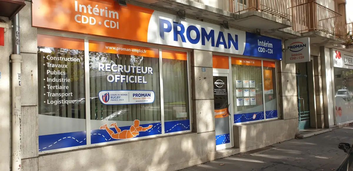 Conception et fabrication d’enseignes en relief