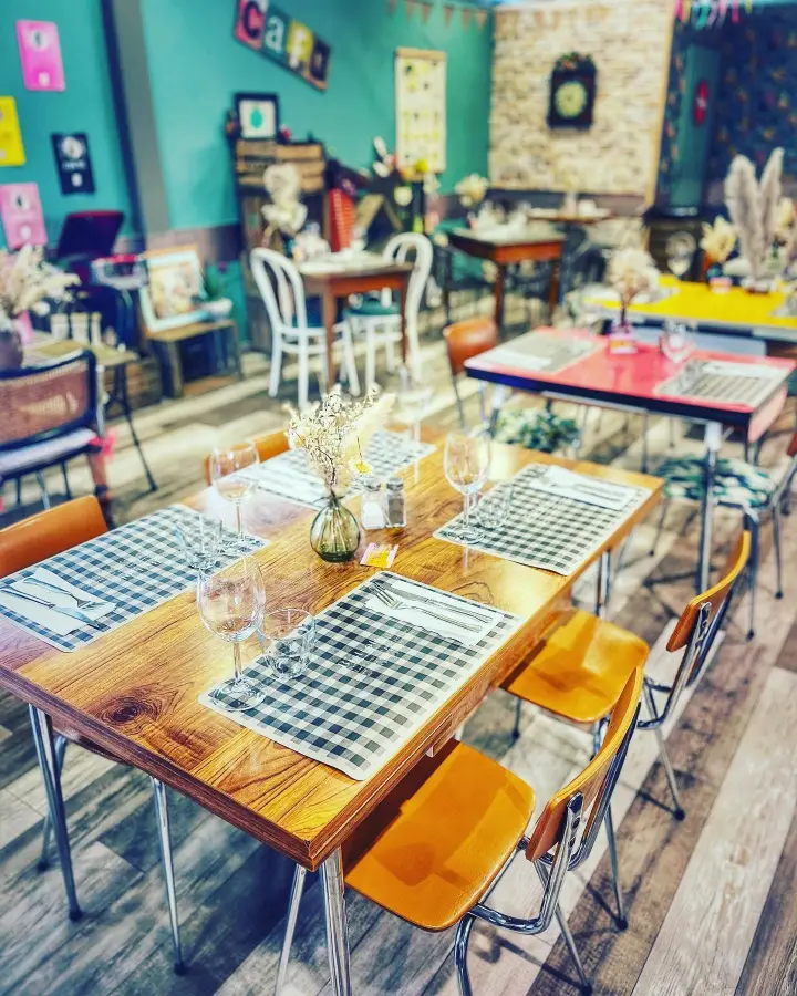 A VENDRE FDC BAR/BISTRO dans galerie marchande