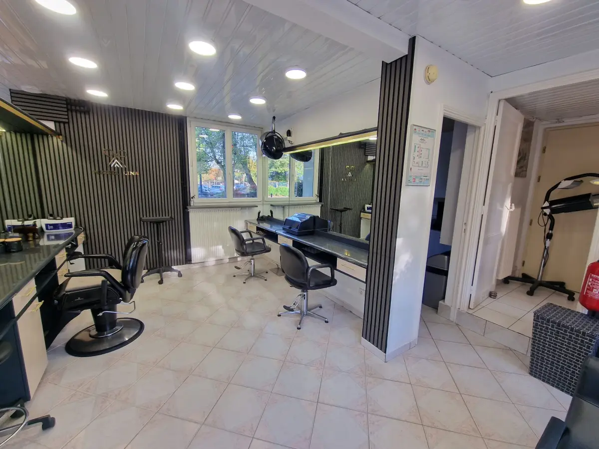 Fonds de commerce - Salon de coiffure - Maisons-Alfort